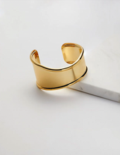 Load image into Gallery viewer, Castlebay Bracelet | Emma Mac Range