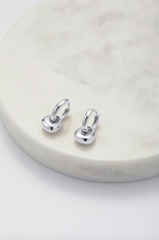 Load image into Gallery viewer, Sadie Hoop | Zafino