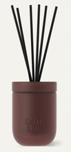 Load image into Gallery viewer, Smith &amp; Co Diffuser | Black Oud &amp; Saffron
