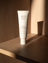 Load image into Gallery viewer, Smith &amp; Co Hand &amp; Nail Pomade | Tonka &amp; White Musk
