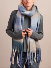 Load image into Gallery viewer, Saas Fee Scarf | 2 colourways
