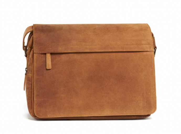 Bassat Messenger Bag | Rugged Hide